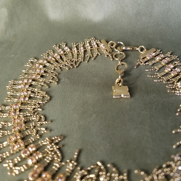 McBling Fae Light Operacore Rose Crystal Feathered Gold Statement Necklace - Picture 10 of 10